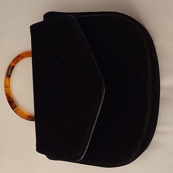 Anthropologie Handbags - Anthropologie Black Velvet purse w/Faux Tortoise Circle Handle. Includes chain.
